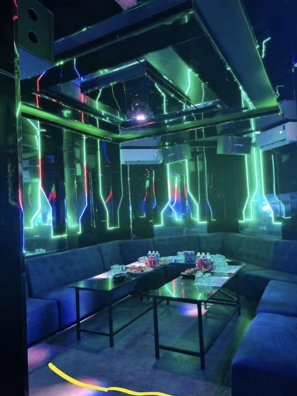 베트남 호치민 오로라 가라오케 vietnam hochiminh aurora karaoke ktv