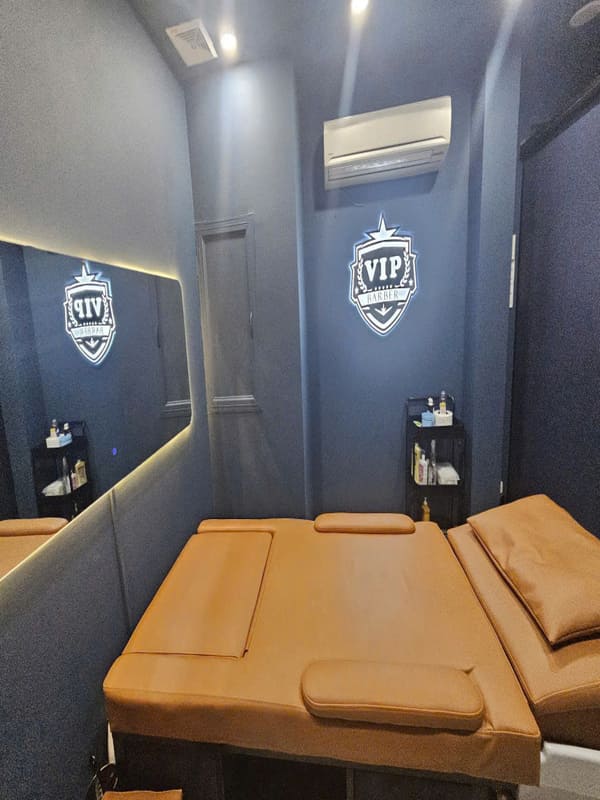베트남 호치민 vip 이발소 의자 vietnam hochiminh hcm vip barbershop