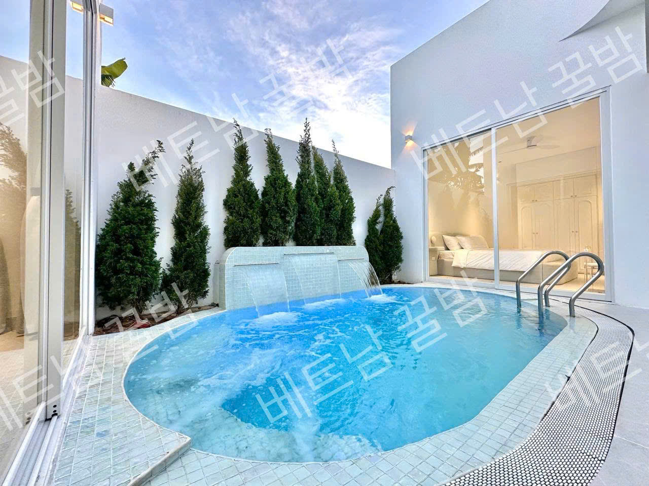 岘港泳池别墅2房室内 Da Nang pool villa