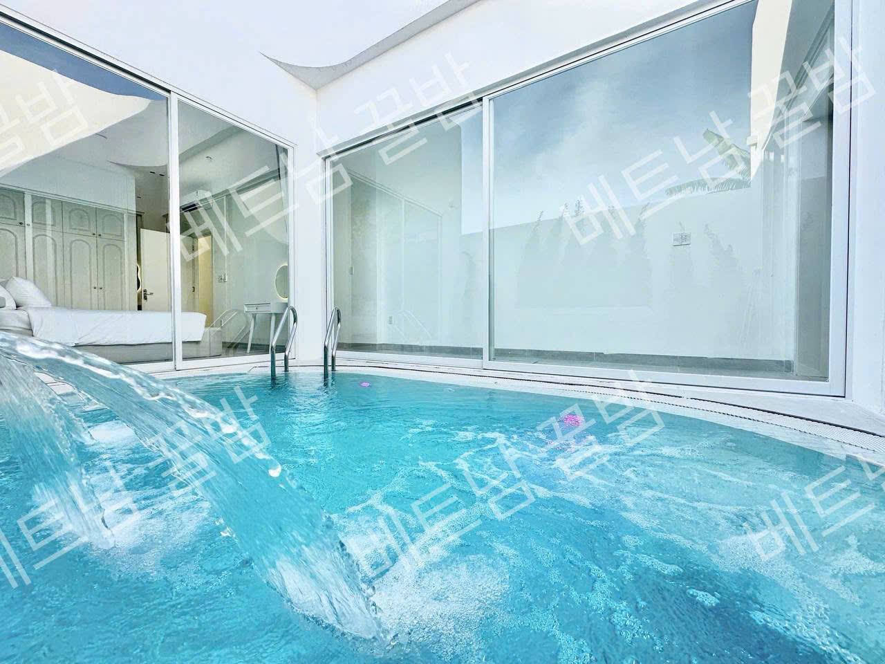 岘港泳池别墅内部照片 Da Nang Villa have pool